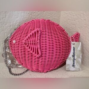 TOMMY BAHAMA PINK WOVEN WICKER FISH PURSE CROSSBODY BAG